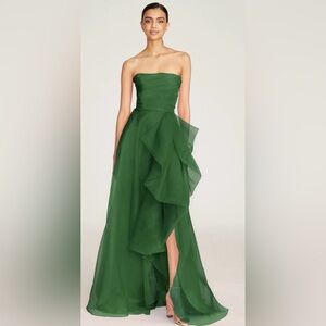 Theia Teresa  Green Thorn Size 2 Strapless Gown NWT Retails 795.00 No Flaws NWT